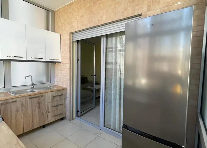 New Bazaar Terrace * 地拉那